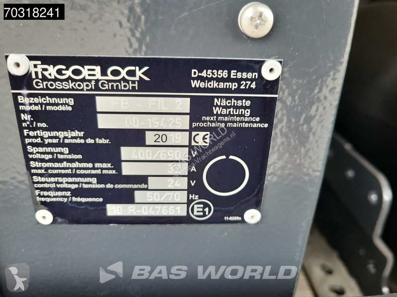 شاحنة Mercedes 1021 4X2 5,20m Box Frigoblock...
