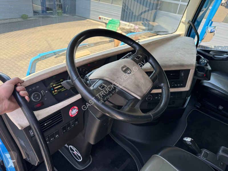 شاحنة Volvo 540 6x2 Chassis Retarder WB 4.80...