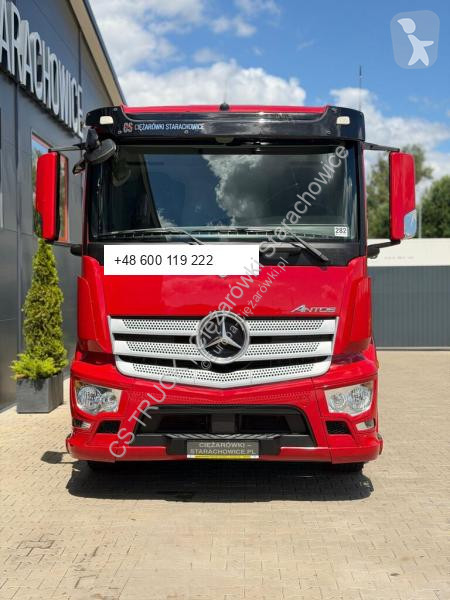 شاحنة Mercedes 1827