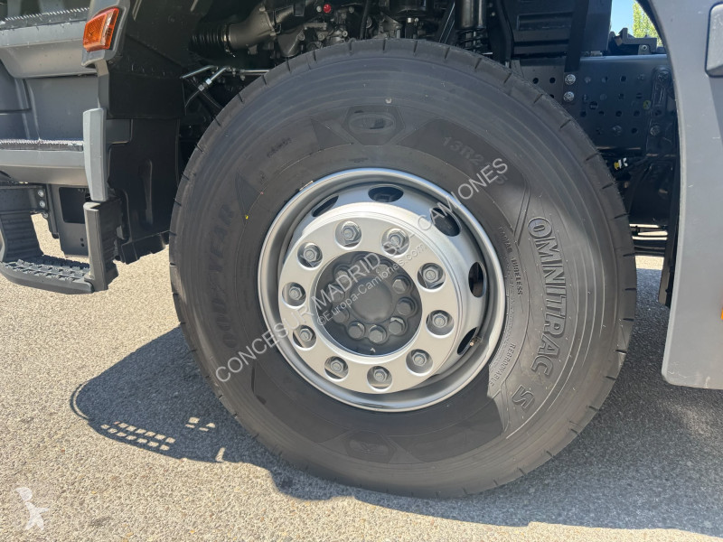 شاحنة Mercedes  3340 K 6X4