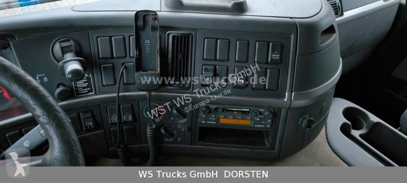 شاحنة Volvo FM 260 mit KABA 2 Stock Vollalu...