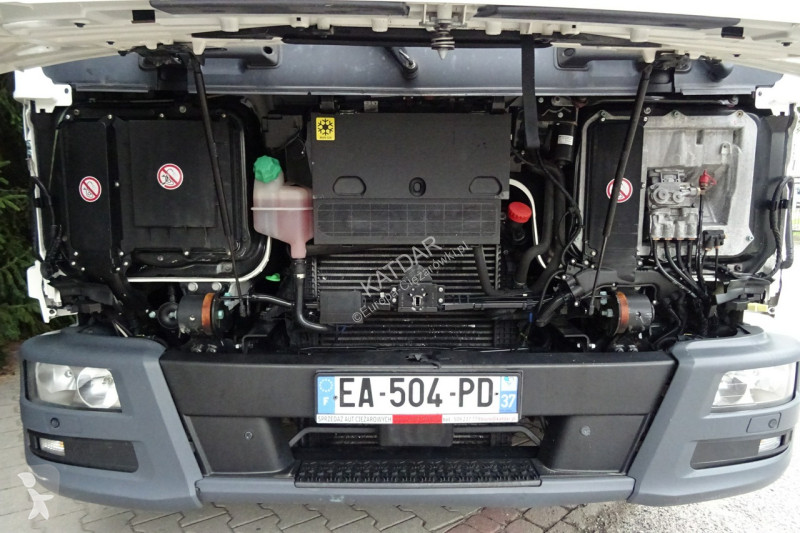 شاحنة MAN TGL 12.220 Euro 6 kontener 18p 423...