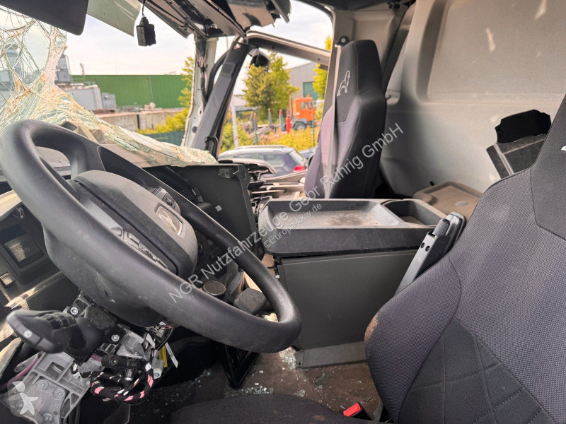 شاحنة MAN 26.430 26.470 6X4-4 Unfall oder...