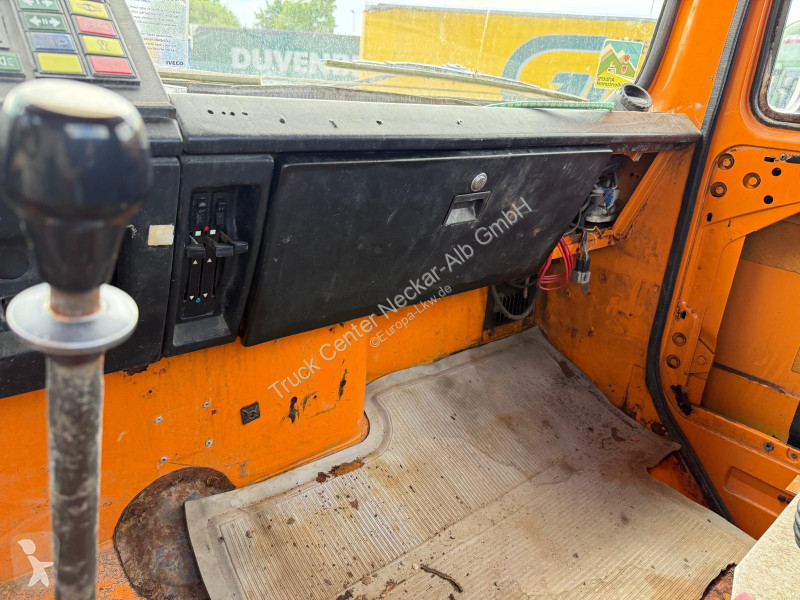 شاحنة Iveco   170-23 - Fahrgestell - V8 - nicht...