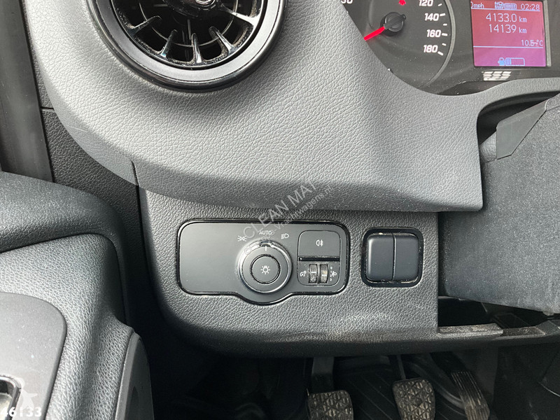 شاحنة Mercedes 3.14 CDI Euro 6 Just 14.139 km!