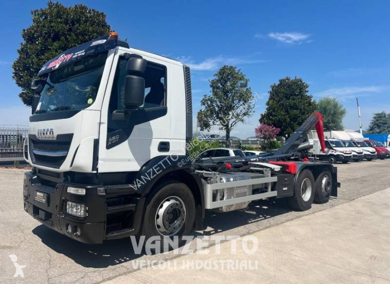 شاحنة Iveco