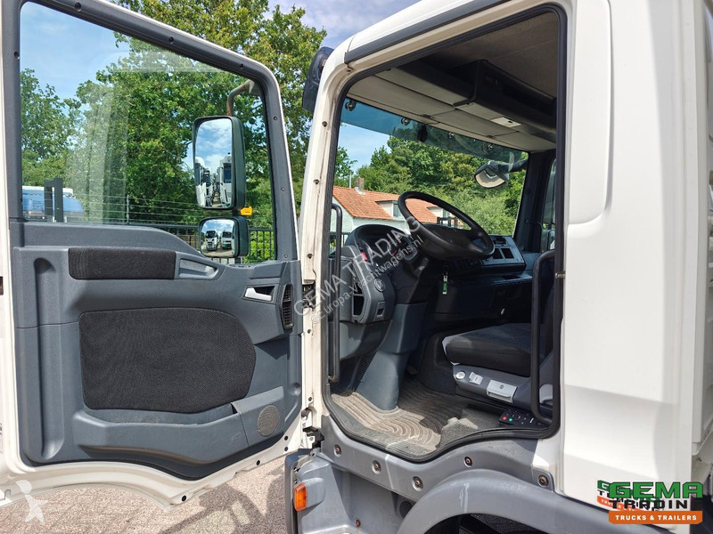 شاحنة MAN 10.180 4x2 DayCab Euro5 - Enclosed...