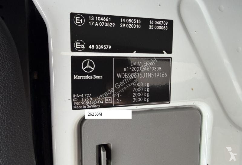 شاحنة Mercedes 516 CDI