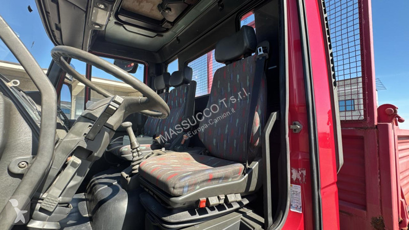 شاحنة Iveco 100E21 4X4