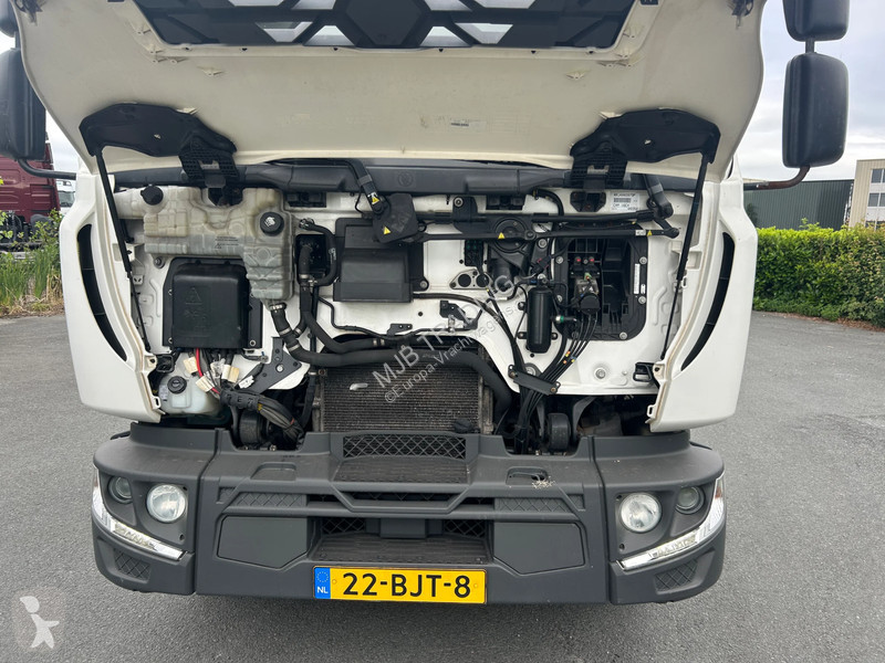 شاحنة Renault D240 D240