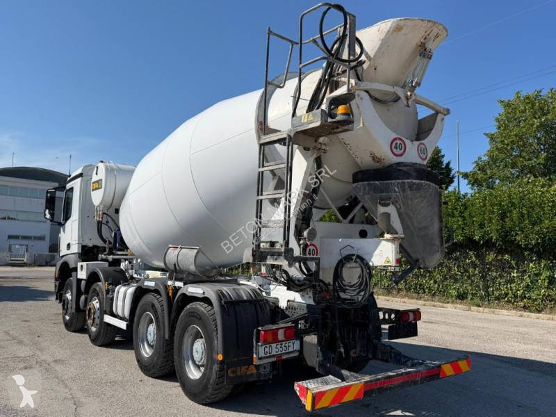 Betonárske zariadenie Mercedes