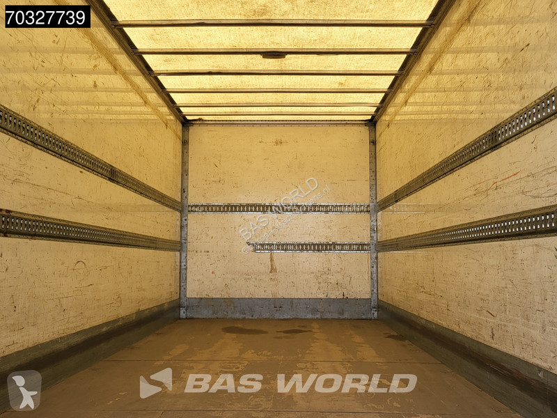 شاحنة Renault 270 4X2 18tonner Automatic 1500kg...