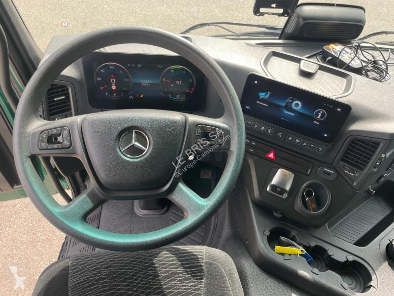 شاحنة Mercedes  ACTROS 18.33