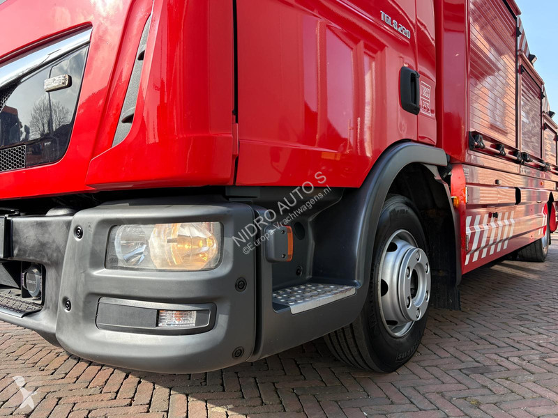 شاحنة MAN 8.220 8.220 TowTruck Abschlepwagen...