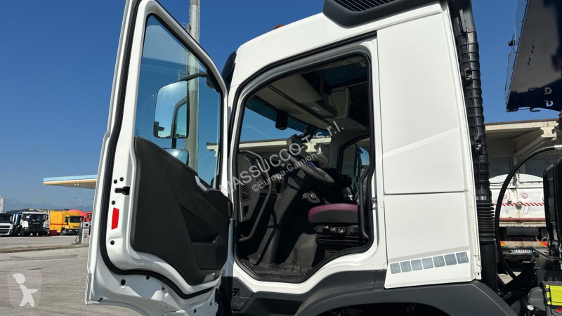 شاحنة Volvo FMX 460 6X4