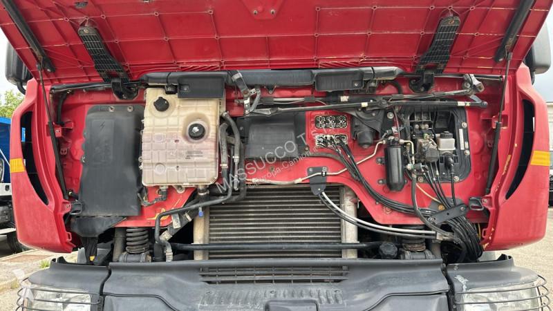 شاحنة Renault 450 DXI 8x4