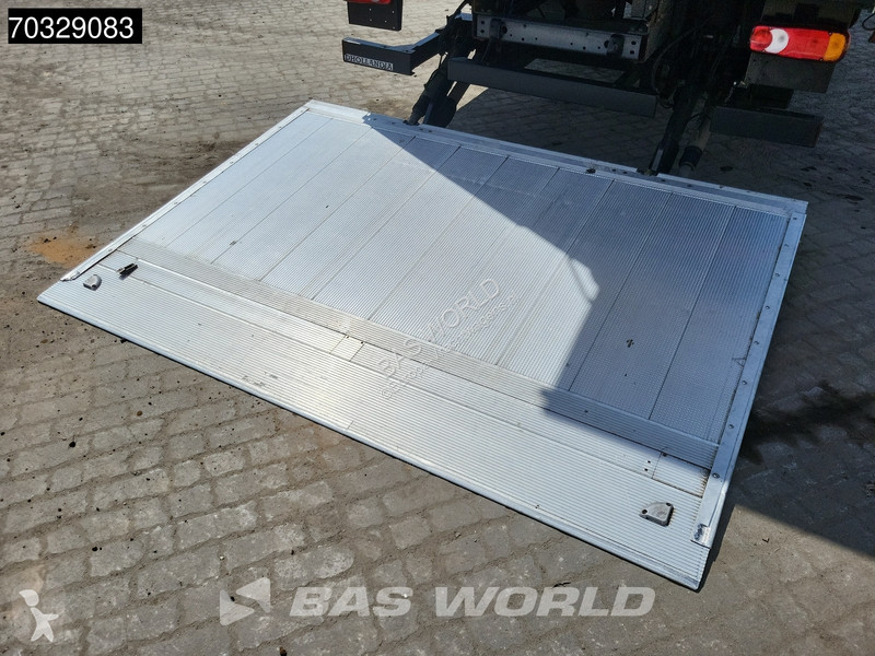 شاحنة DAF LF 180 LF 4X2 12tonner kg...