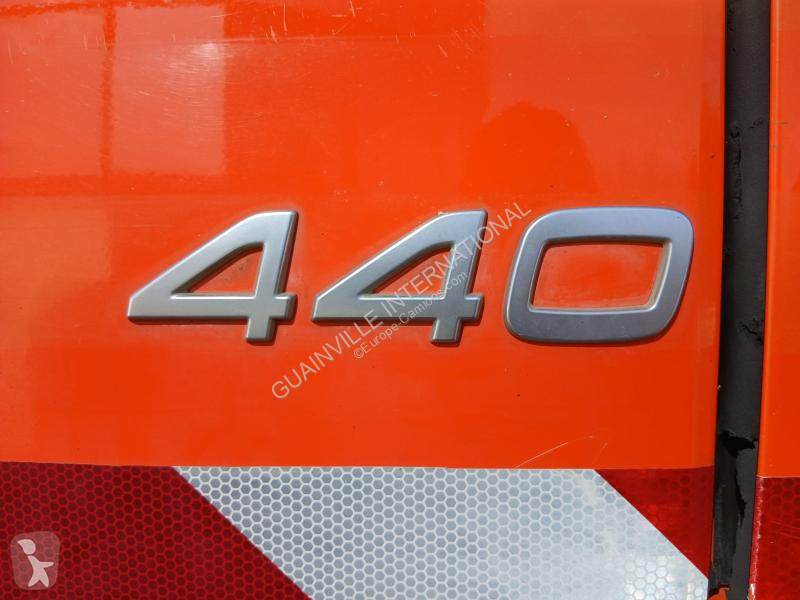 شاحنة Volvo 440