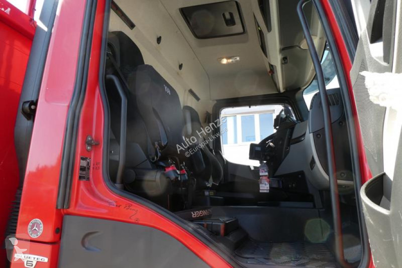 شاحنة Mercedes Antos 1830 L Pritsche Heckkran Funk