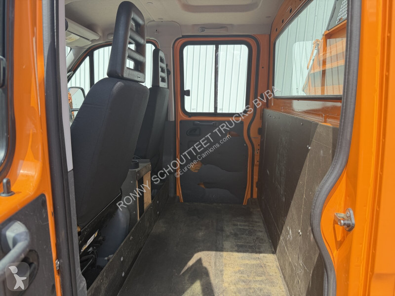 شاحنة Iveco Daily 70C17 4x2 Doka Daily 70C17...