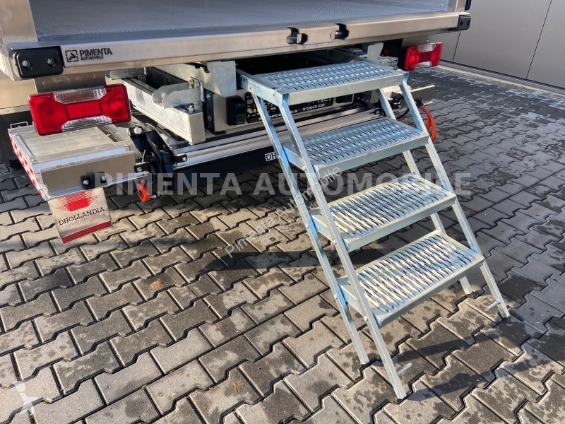 شاحنة Iveco 70C18A8P TK AUT LUFTFED ROHRBAHNEN...