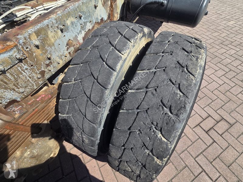 شاحنة Renault 300 Manual, 6x4, Euro 2
