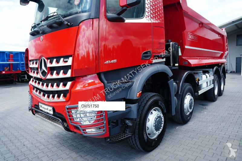 شاحنة Mercedes AROCS 4145