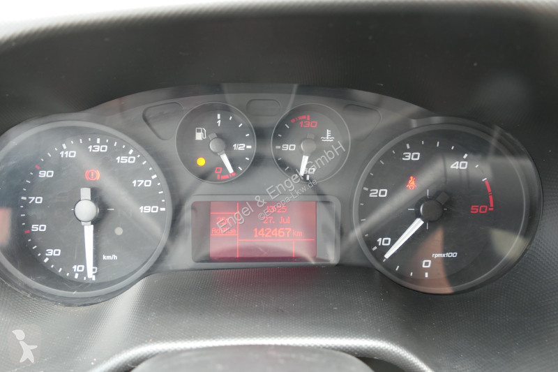 Samochód dostawczy Iveco Daily 70C18H D70C DoKa...
