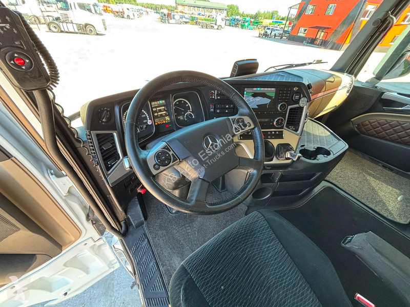 Грузовик Mercedes 2653 6x2 GIGASPACE / JOAB L20...