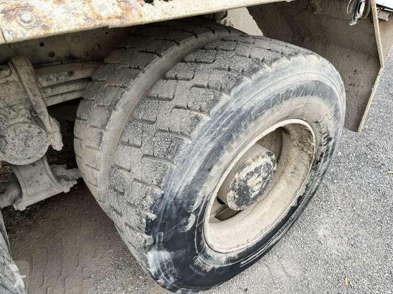 شاحنة Mercedes ACTROS