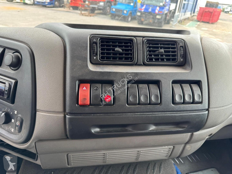 شاحنة DAF 45220 4X2 EURO 6 + DHOLLANDIA LIFT...