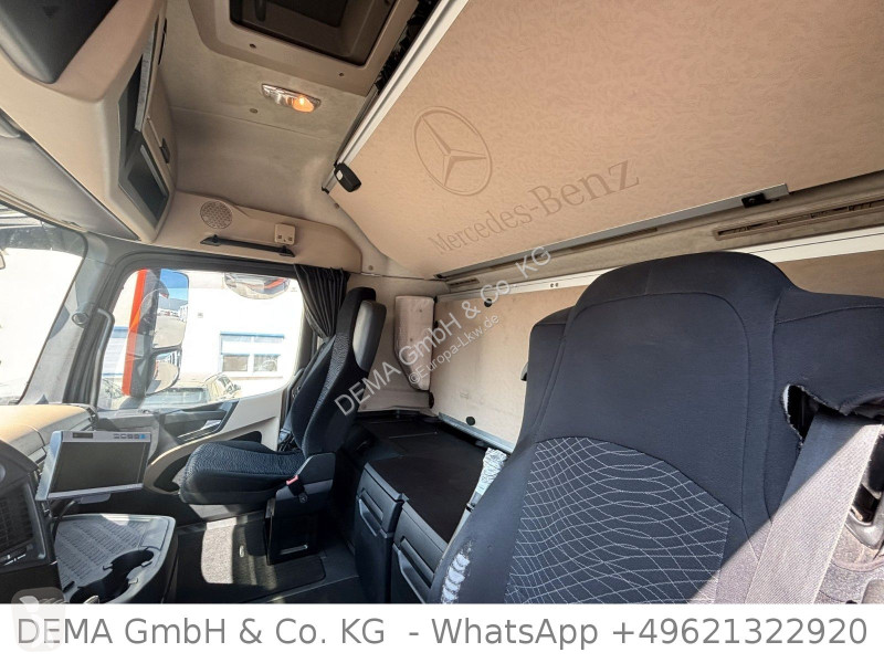 شاحنة Mercedes...