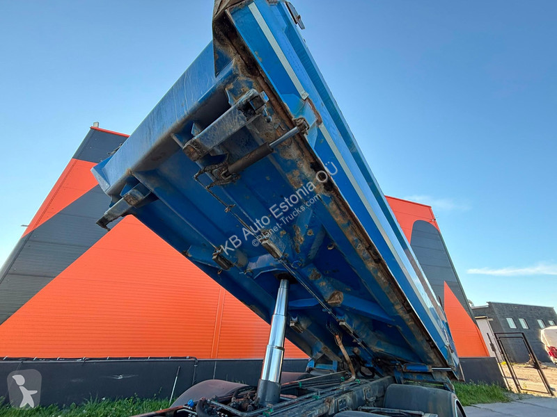 شاحنة Volvo 540 6x4 TANDEM AXEL LIFT / SIDE TIPP