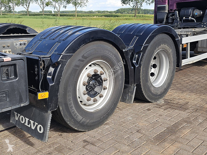 شاحنة Volvo 500 CLEAN CONDITION