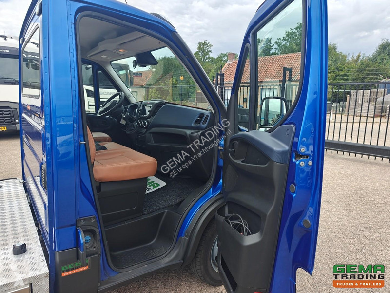شاحنة Iveco 40C21 4x2 Hi Matic 3-seater Euro6D...