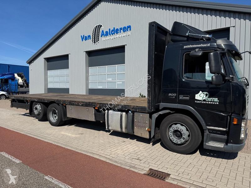شاحنة Volvo FM-300 6x2, 8,5 Mtr. Ramp Truck
