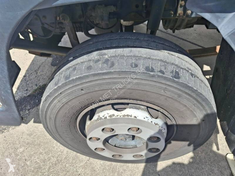 شاحنة Iveco