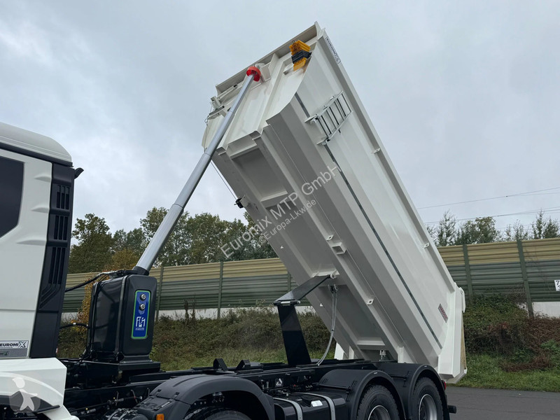 شاحنة MAN 35.480 MAN  35.480 8X4 BB EuromixMTP...