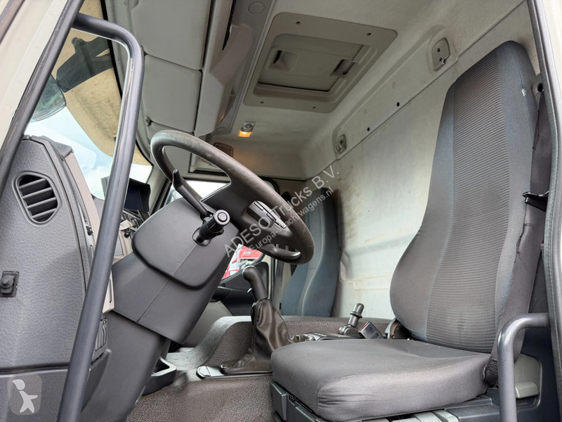 Ciężarówka Volvo 300 Klima, Euro 5, Manual