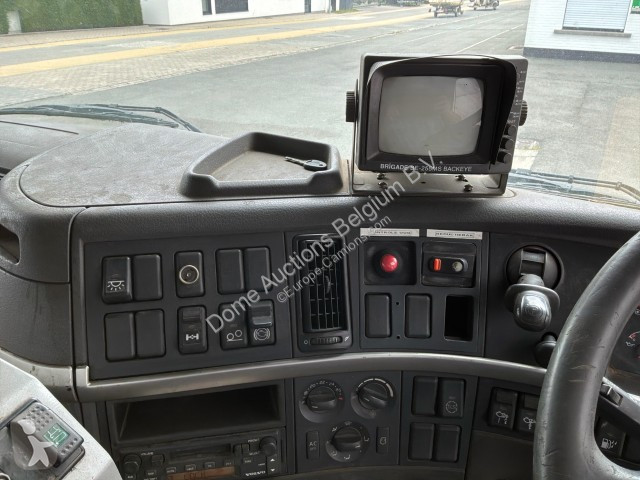Камион Volvo