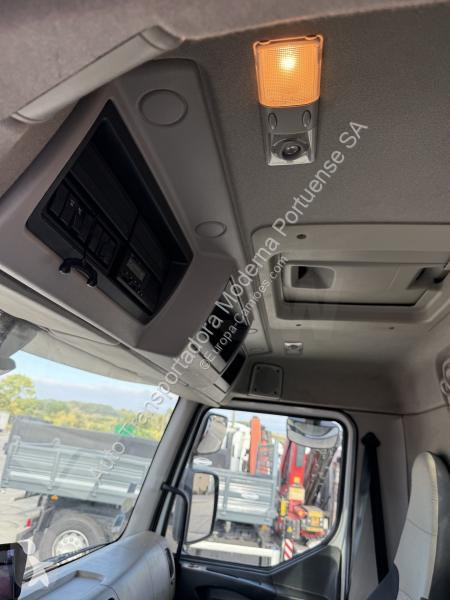 Camión Renault 340 DXI