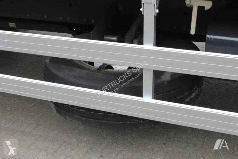شاحنة Iveco