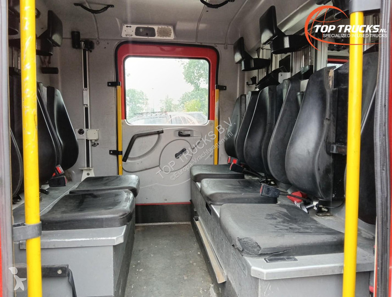 شاحنة Mercedes ATEGO 1329 2,000 ltr water -...