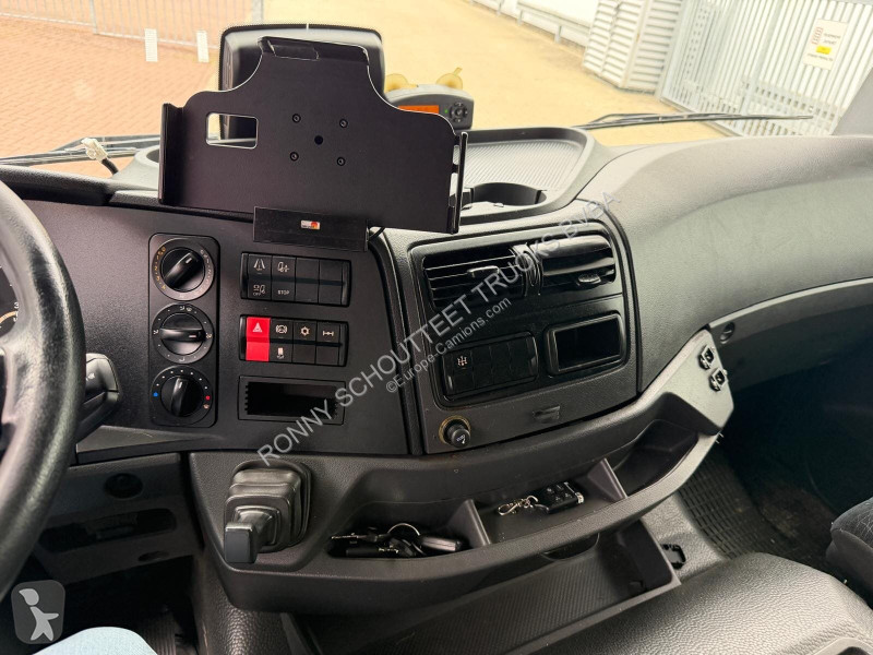 Teherautó Mercedes Atego 1024 L 4x2 Atego 1024...