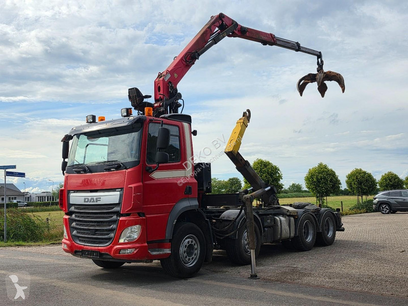 Vrachtwagen DAF 510 Palfinger Z crane. HOOK...