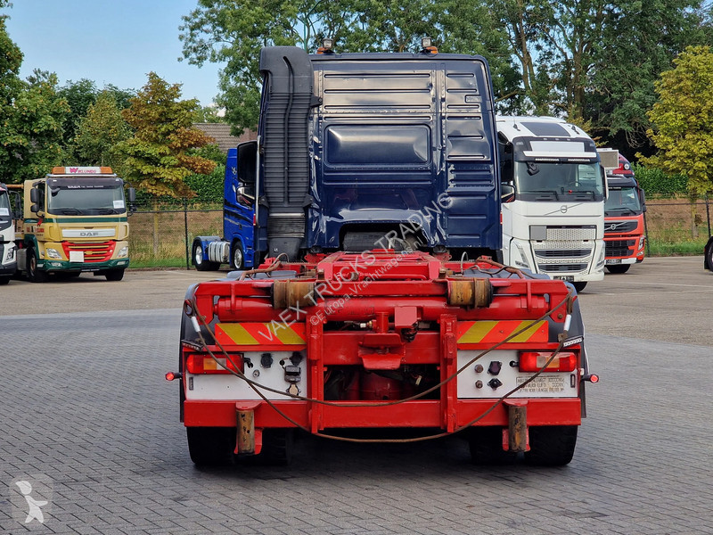 Camion Volvo 13500 Globetrotter 8x4*4 - Cable...