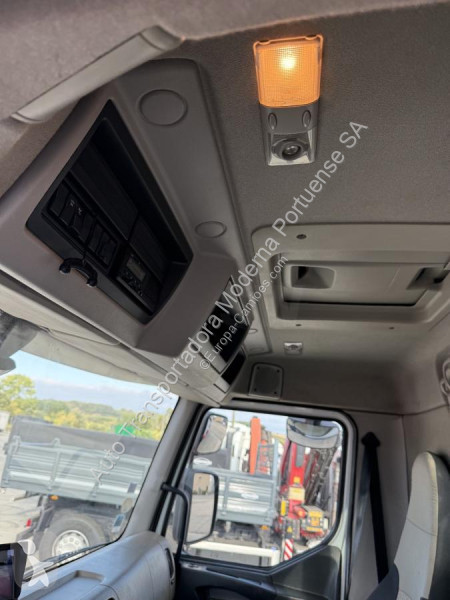 Camion Renault 340 DXI