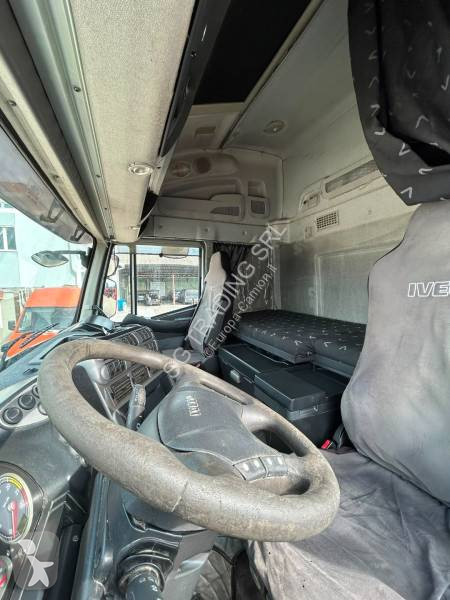 Vrachtwagen Iveco