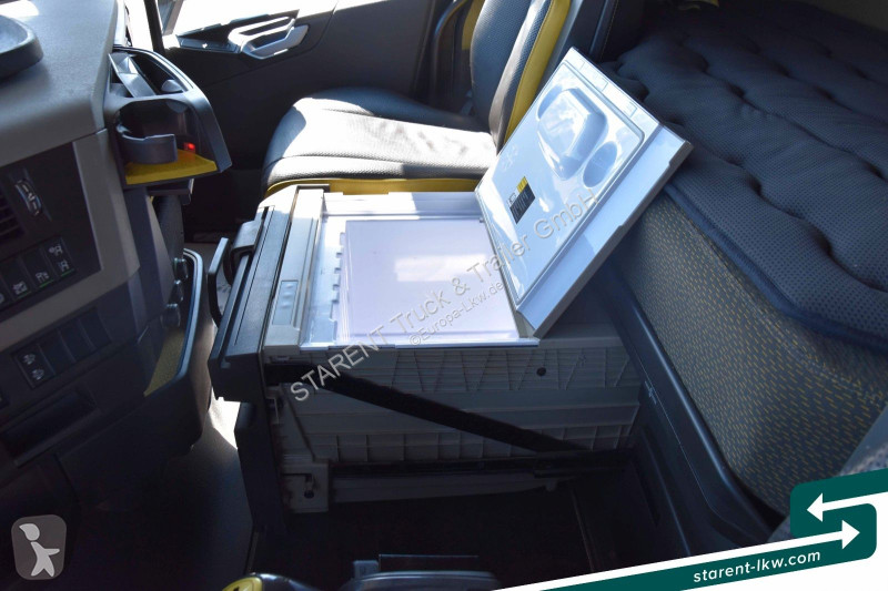 Camion Volvo 750 6x4 Palfinger Kabinenkran...