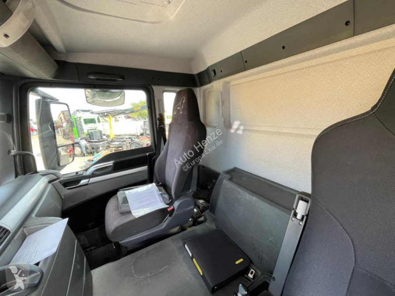 Camion MAN TG-S 26.400 6x2-2 BL 3-Achs Kipper...